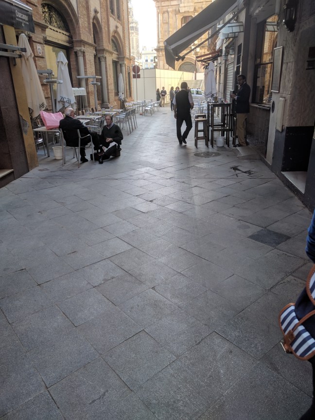 cipőtisztító lesifotó